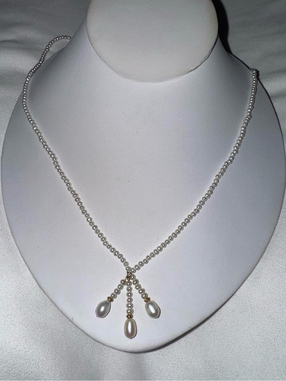 Vintage 14k Yellow Gold Cultured Pearl Necklace w/Triple Pearl Pendant, 32"